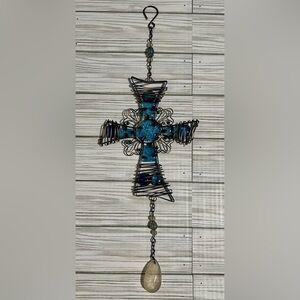 Evergreen Garden Multicolored Cross Sun-catcher/Garden Ornament